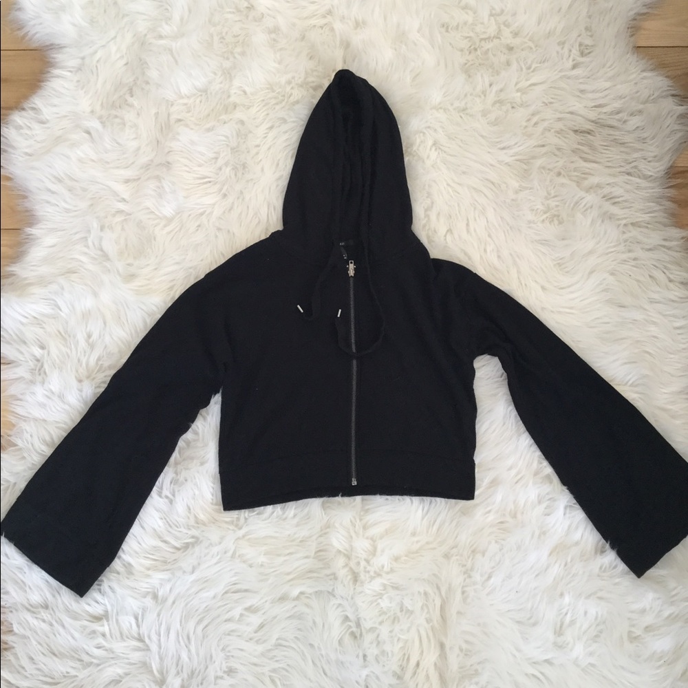 Black Cropped Hoodie